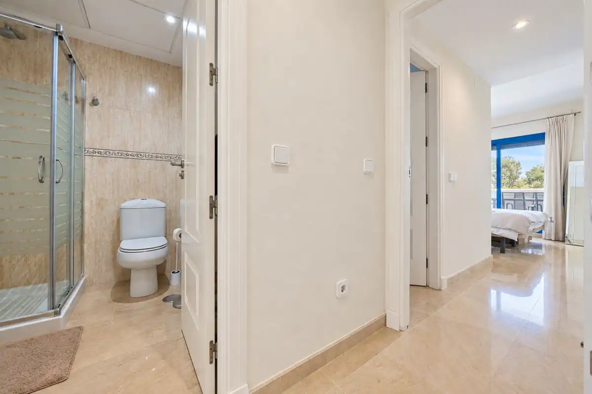 Apartament amb piscina en venda a La Duquesa, imagen 9