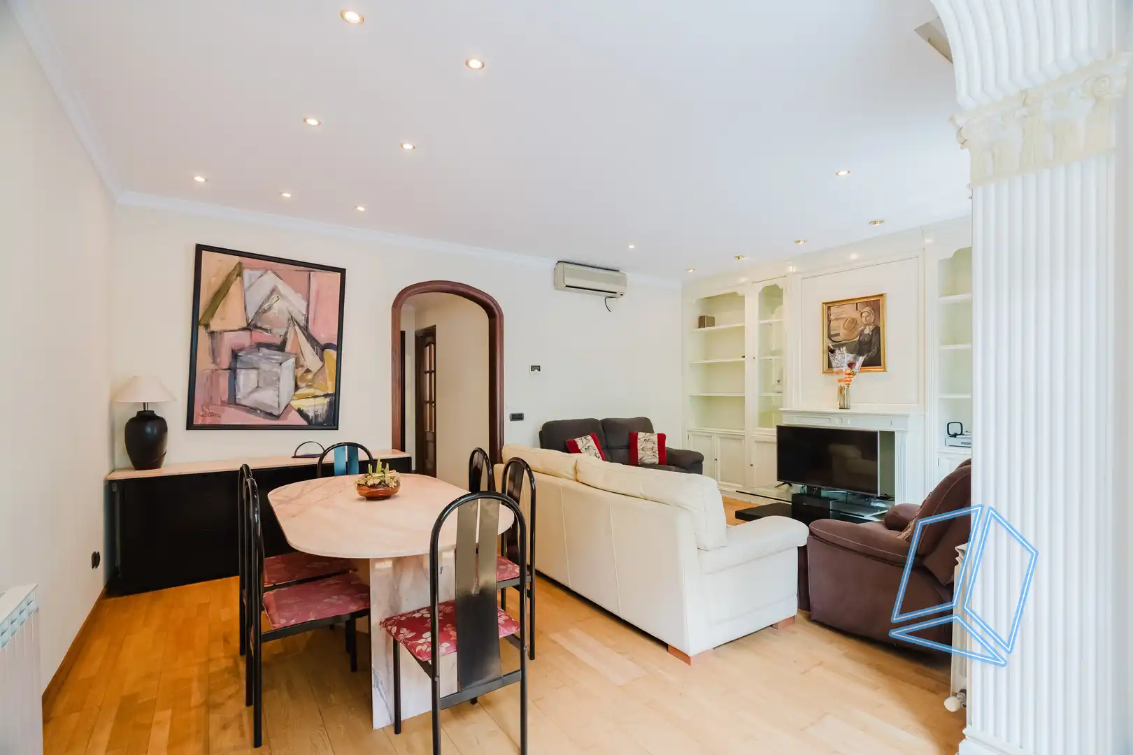 Living room of Flat for sale in Barcelona  with Terrace