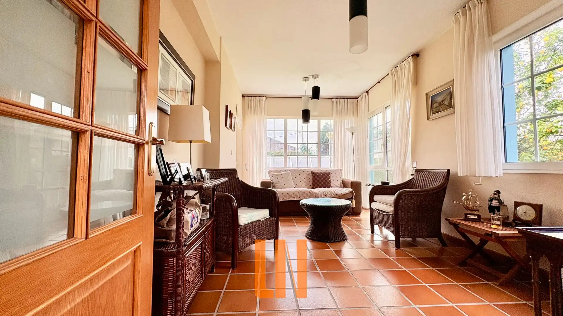 Living room of Houses for sale in Oleiros  with Heating, Private garden and Parquet flooring