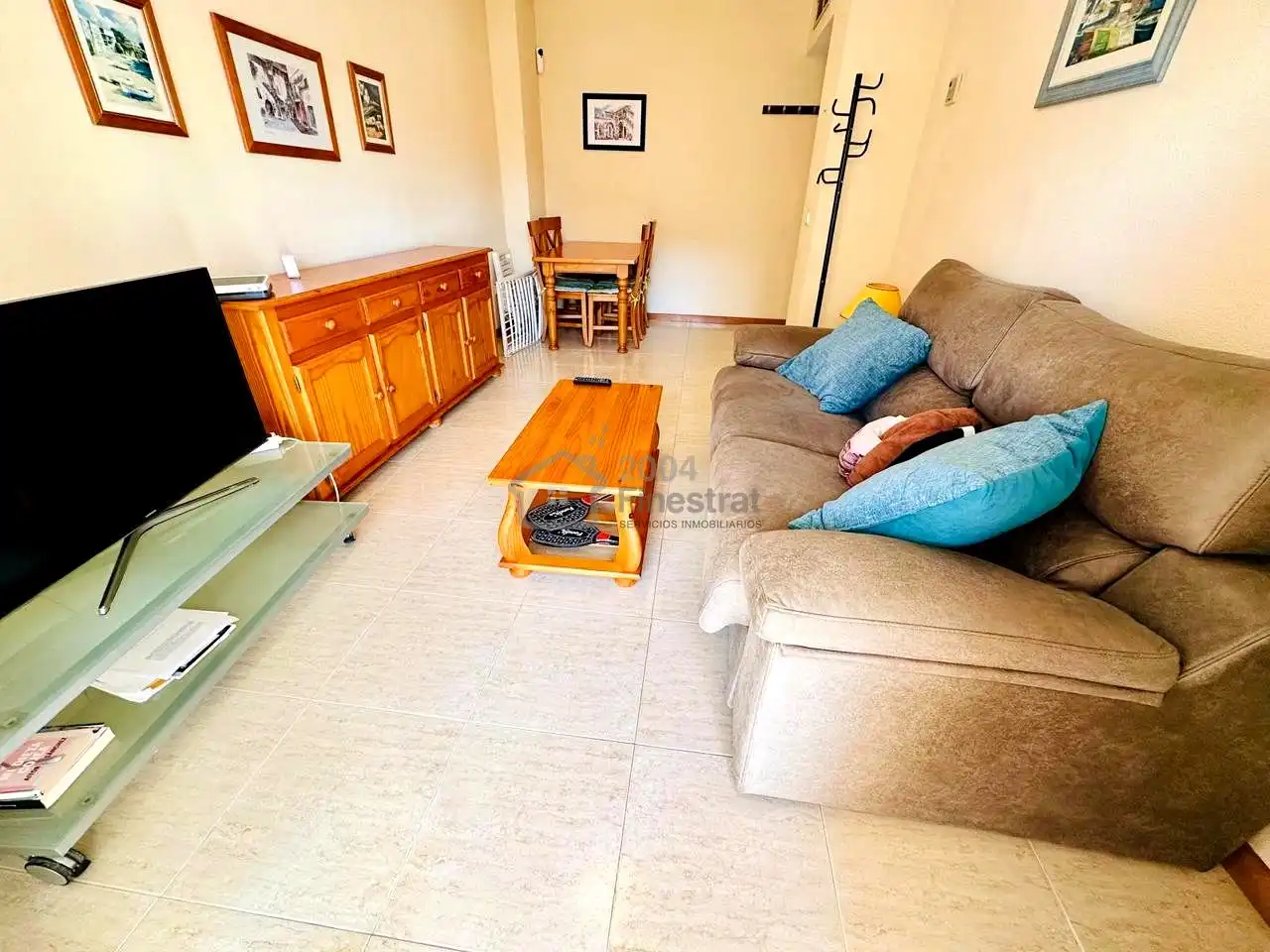 Appartement compact avec piscine à louer à calle Llevant