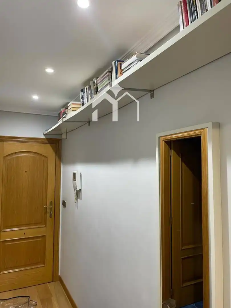 Flat for rent in Vigo   with Heating, Furnished and Oven