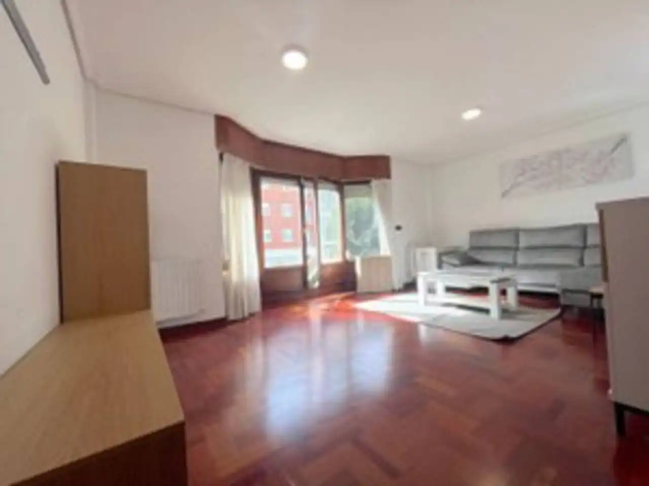 Schlafzimmer von Maisonette zum Verkauf in Leioa mit Heizung, Privatgarten und Parkett