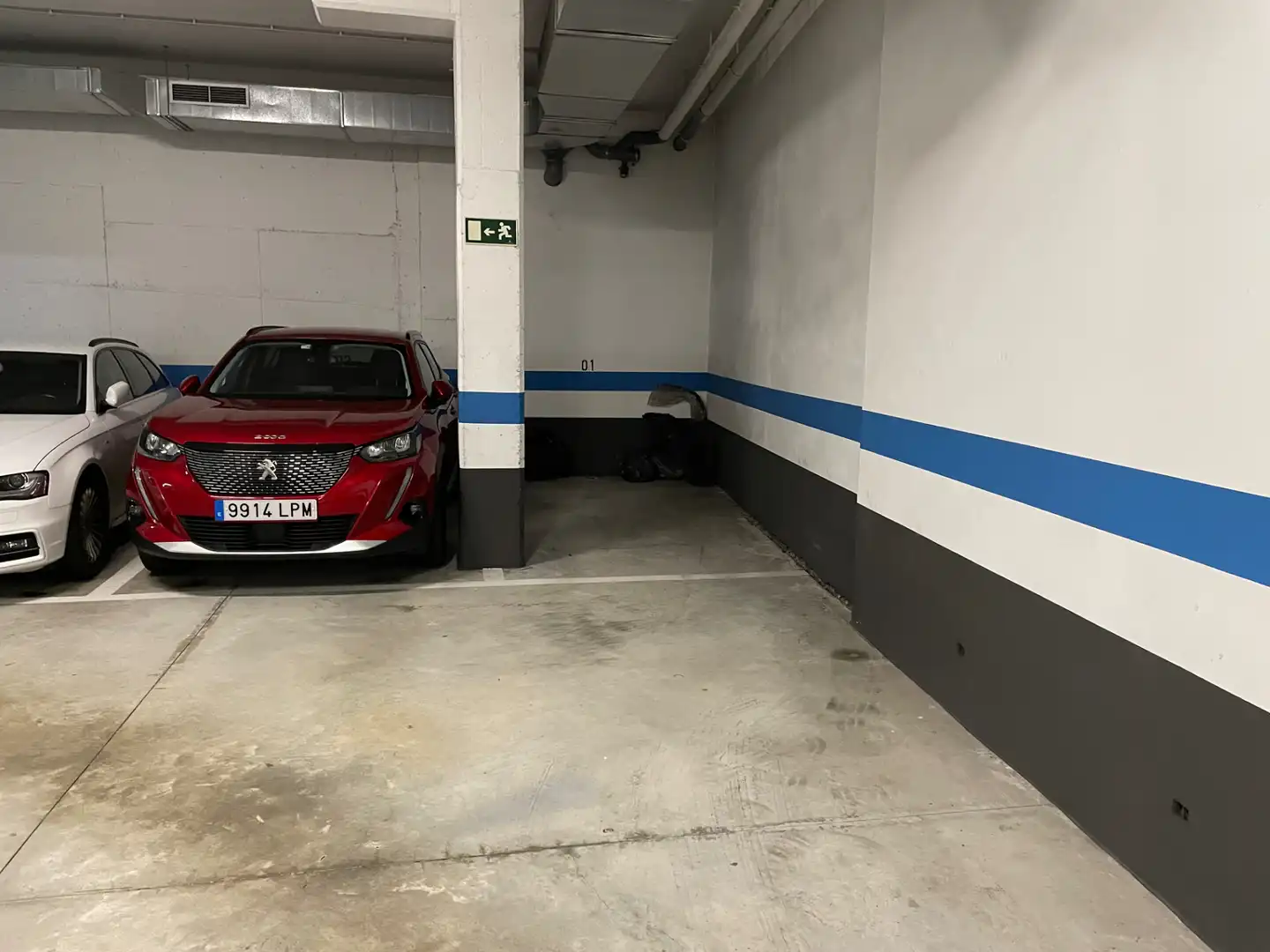 Aparcament amb ascensor en venda a Avenida Malde Vizoso 2, imagen 2