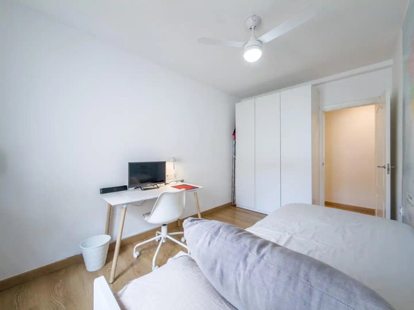 Habitación de Piso en venta en Churriana de la Vega con Aire acondicionado, Calefacción y Terraza
