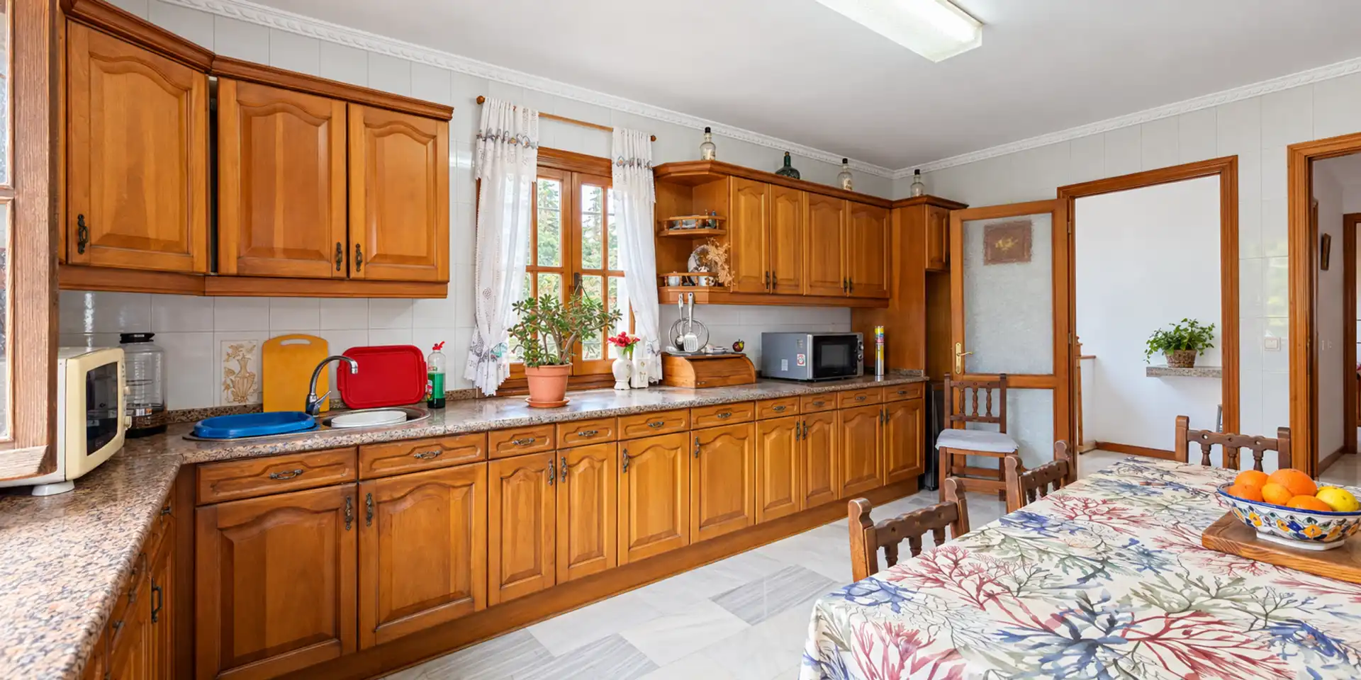 Casa aparellada en venda a Estepona Pueblo, imagen 13