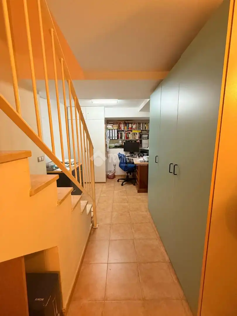 Casa adosada en venta en Alcalá de Guadaira con Aire acondicionado y Terraza