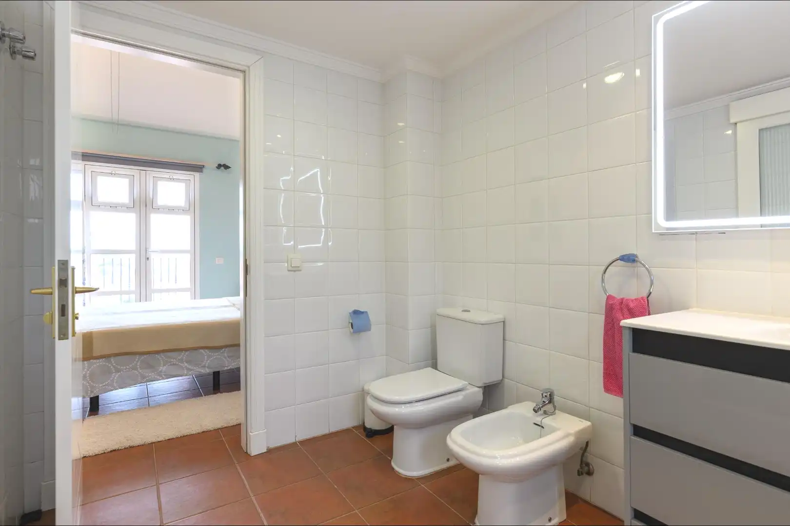 Badezimmer von Einfamilien-Reihenhaus zur Miete in San Bartolomé de Tirajana mit Klimaanlage, Privatgarten und Terrasse