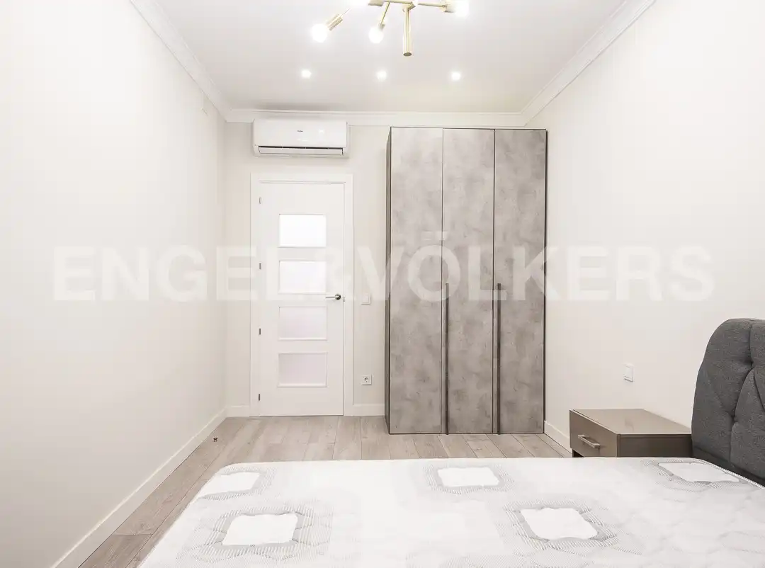 Habitación de Piso en venta en Barcelona con Aire acondicionado, Calefacción y Balcón