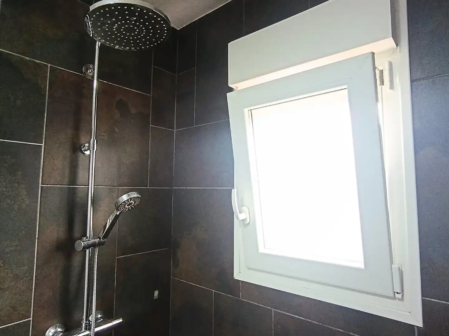 Bathroom of Houses for sale in Chiclana de la Frontera  with Air Conditioner, Private garden and Storage room