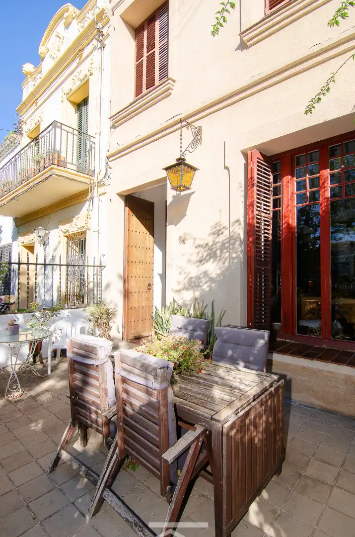 Maison mitoyenne avec terrasse à vendre à Carrer de Sant Magí, imagen 4
