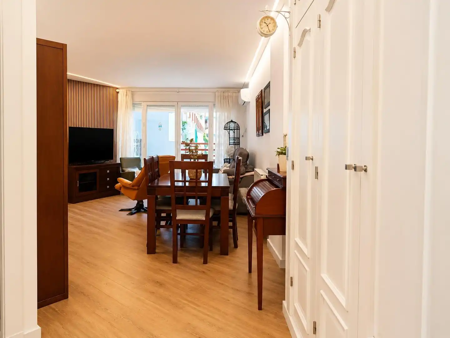 Dining room of Flat for rent in Granada  with Air Conditioner, Heating and Private garden