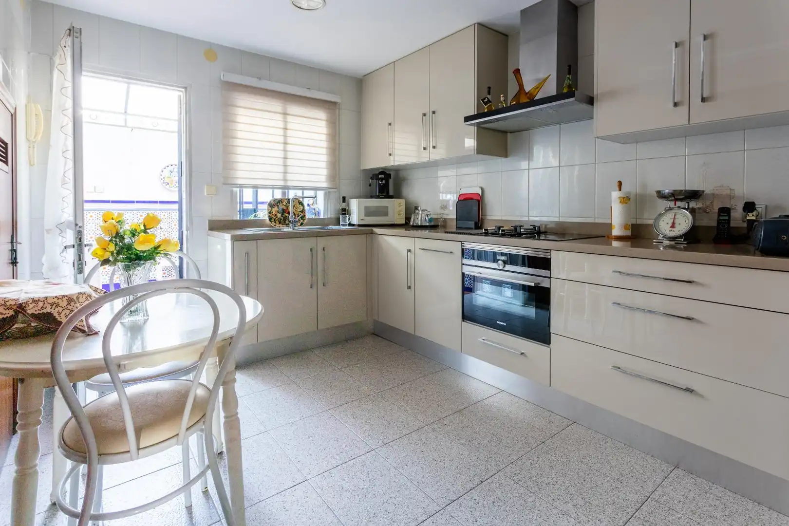 Detached homes for sale in El Brillante -El Naranjo - El Tablero