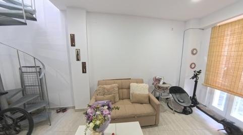 Foto 3 de Casa adosada en venda a Calle Calle Hermanos Laulhé, Centro, San Fernando