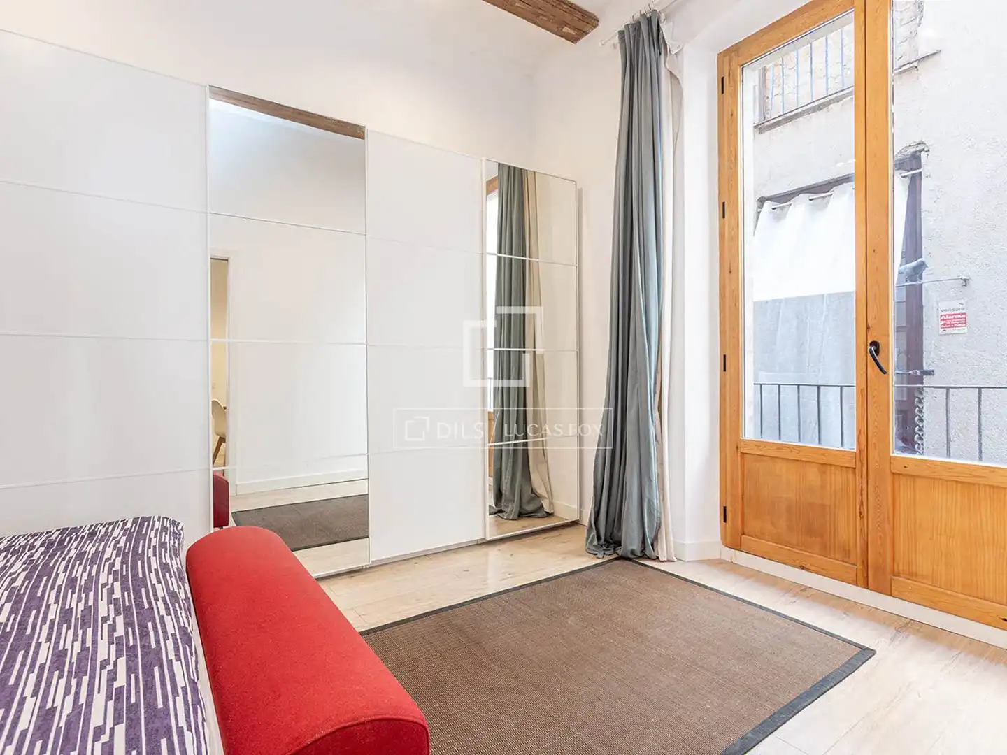Schlafzimmer von Wohnung zum Verkauf in Barcelona mit Klimaanlage, Heizung und Möbliert