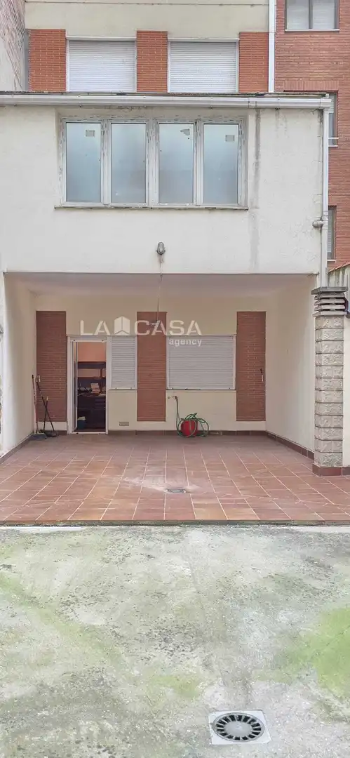 Casa adosada en venda en Valladolid amb Calefacció, Terrassa i Traster