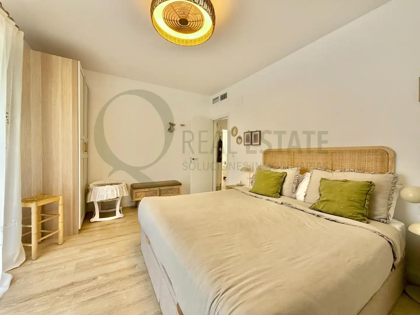 Bedroom of Houses for sale in El Campello  with Air Conditioner, Heating and Private garden