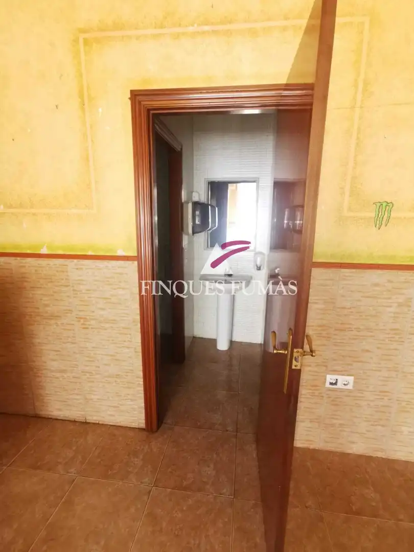 Local comercial en venda a Avinguda Guissona 34, imagen 8
