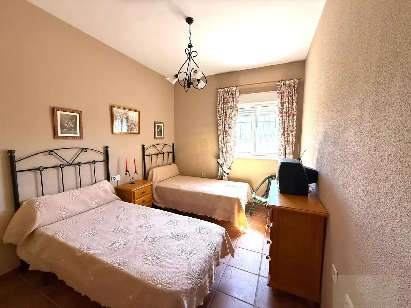 Dormitori de Casa o xalet en venda en El Puerto de Santa María amb Piscina