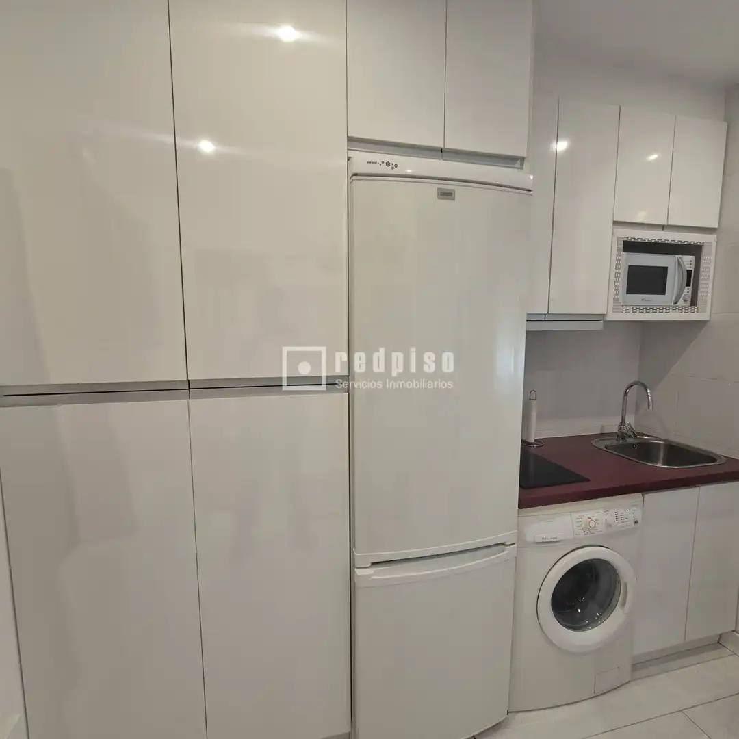 Kitchen of Study for rent in Sevilla  with Air Conditioner and Furnished