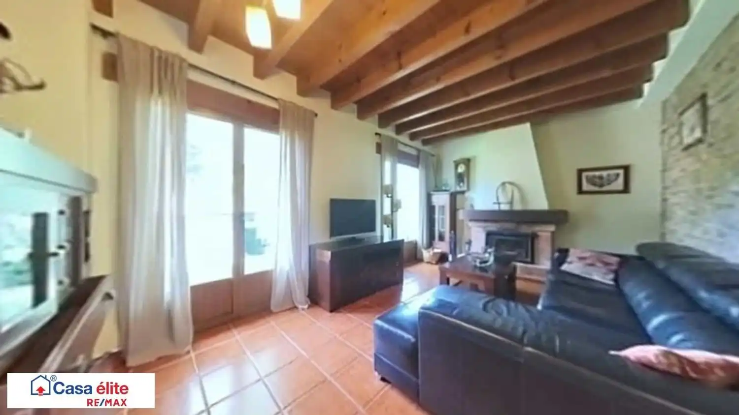 Sala d'estar de Casa o xalet de lloguer en Villaviciosa amb Calefacció, Terrassa i Traster