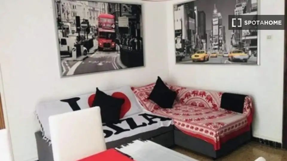 Habitación de Piso de alquiler en Barcelona con Aire acondicionado, Calefacción y Amueblado