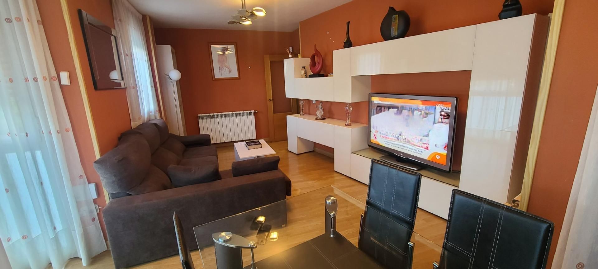 Living room of Flat for sale in Leganés  with Air Conditioner and Heating