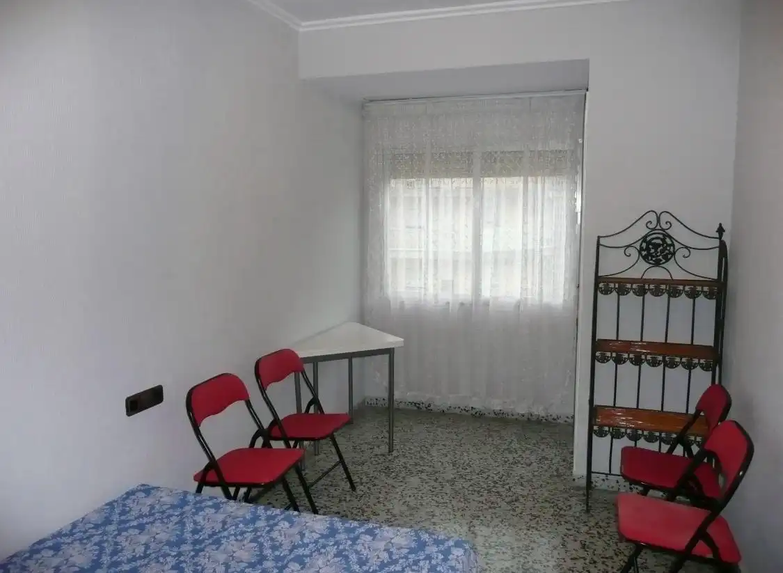 Habitación de Piso en venta en L'Olleria con Balcón