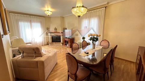 Foto 4 von Einfamilien-Reihenhaus zum Verkauf in Sax, Alicante