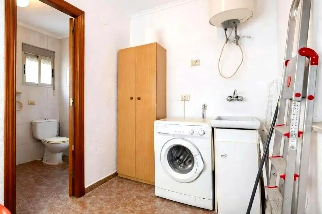 Bany de Casa o xalet en venda en Castellón de la Plana / Castelló de la Plana amb Aire condicionat, Calefacció i Terrassa