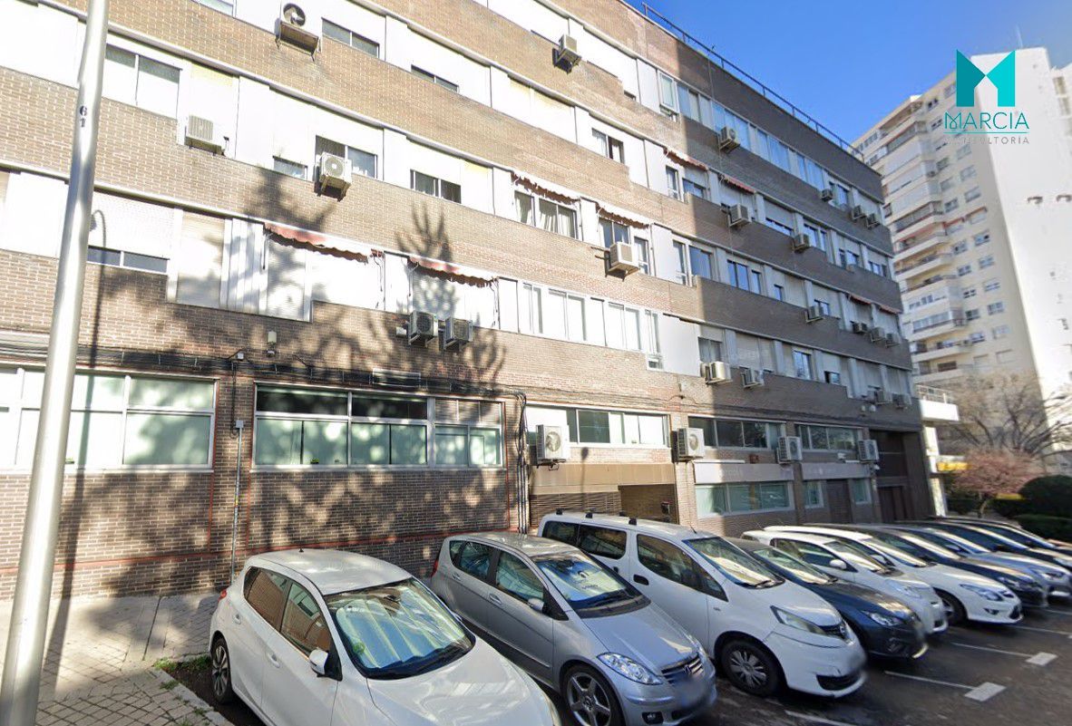 Vista exterior de Oficina de alquiler en  Madrid Capital