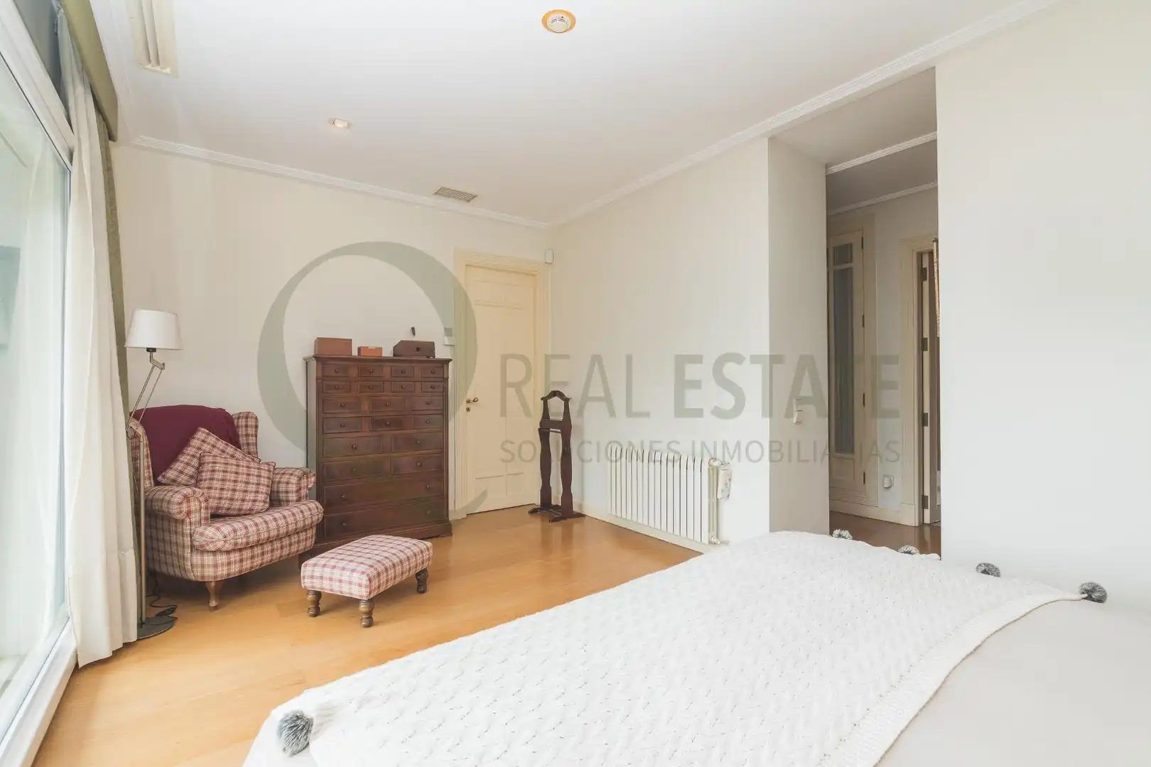 Dormitori de Casa o xalet en venda en Alicante / Alacant amb Calefacció, Jardí privat i Terrassa