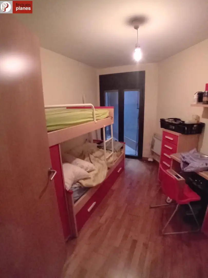 Habitación de Piso en venta en Montferrer i Castellbò con Calefacción, Terraza y Amueblado
