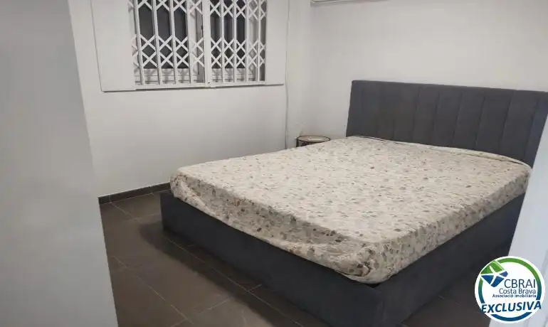 Casa amb piscina en venda a Carrer Pení, imagen 8