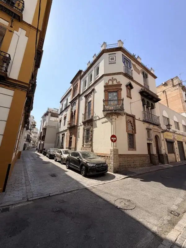 Wohnung zur Miete in Calle Galera, Arenal - Museo