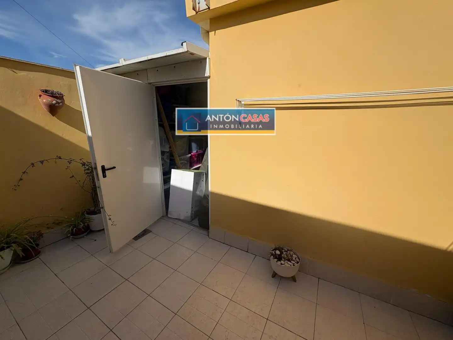 Balcony of Duplexes for sale in Novelda  with Air Conditioner, Terrace and Storage room