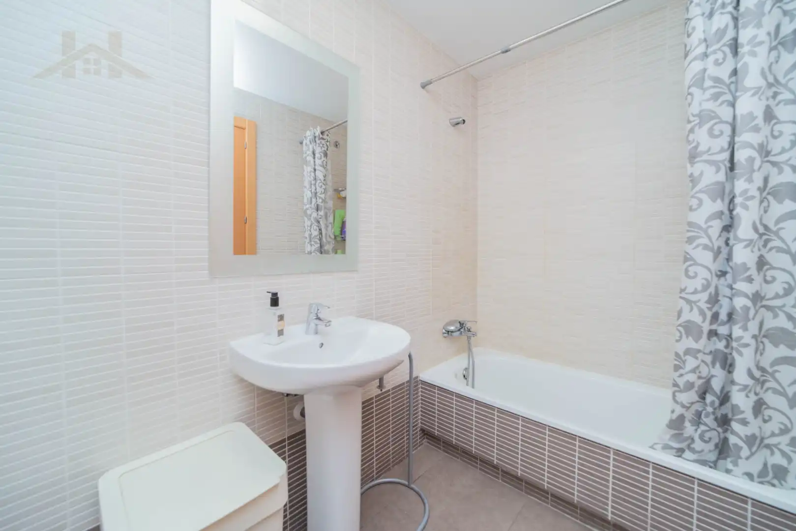 Baño de Piso en venta en Alcobendas con Calefacción, Parquet y Trastero