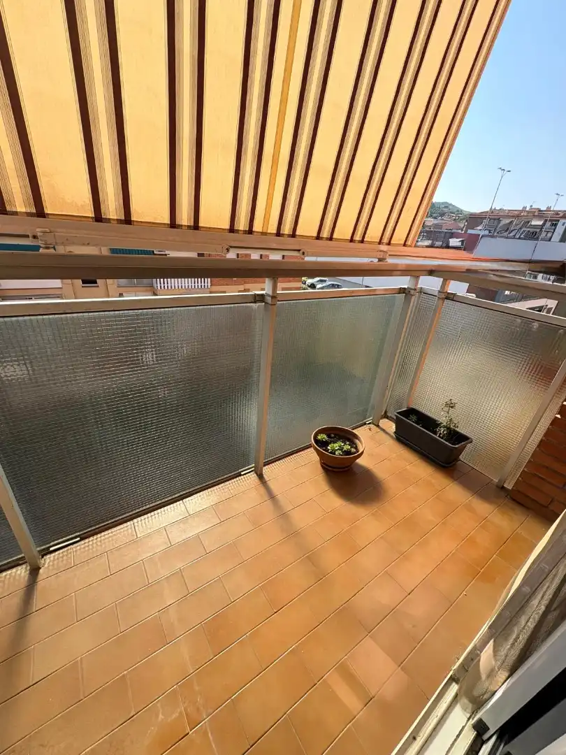 Terraza de Piso en venta en Pallejà con Aire acondicionado, Calefacción y Parquet