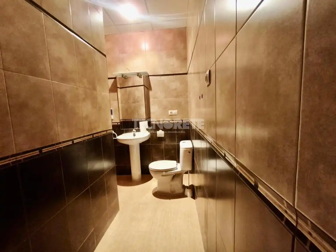 Baño de Edificio en venta en Villaluenga de la Sagra