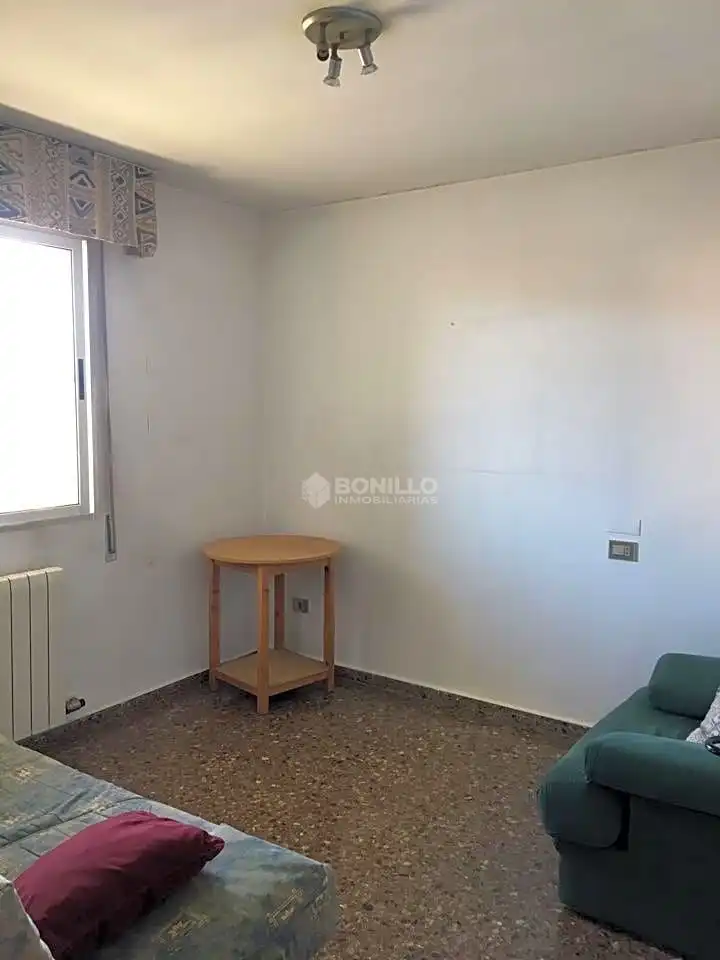 Flat with terrace to rent in Avenida de Sagunto, imagen 25