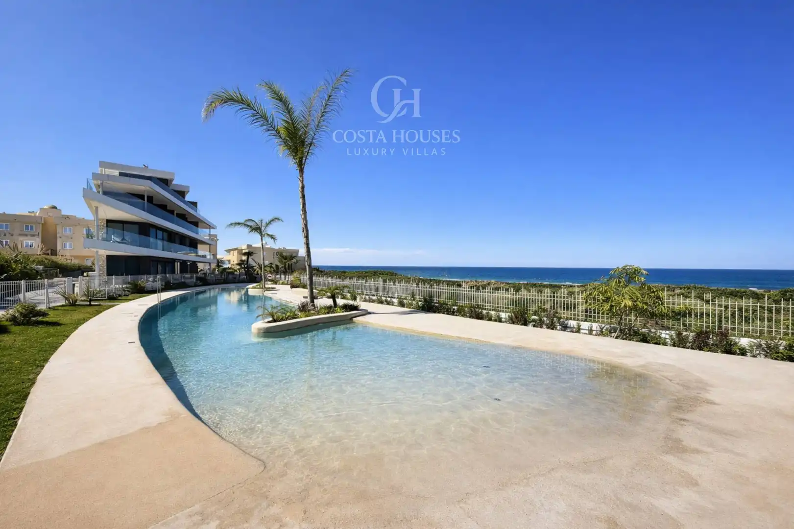 Vista exterior de Ático en venta en Dénia con Aire acondicionado, Calefacción y Jardín privado