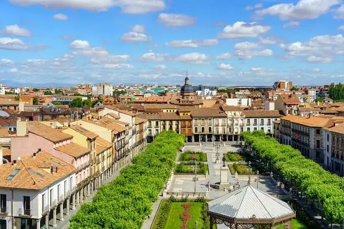 Exterior view of Flat for sale in Alcalá de Henares  with Furnished