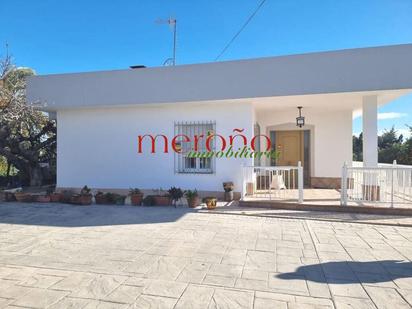 Vista exterior de Casa o xalet de lloguer en Elche / Elx amb Aire condicionat, Terrassa i Piscina