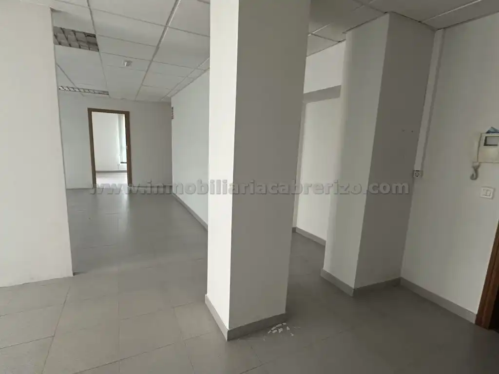 Oficina en venta en  Logroño