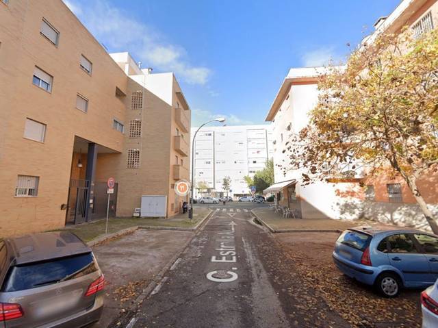 Piso en Venta en Pino Montano - Consolación
