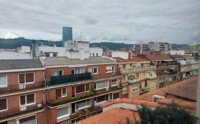 Vista exterior de Pis en venda en Bilbao 