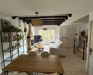Living room of Single-family semi-detached for sale in Jerez de la Frontera  with Air Conditioner, Heating and Private garden