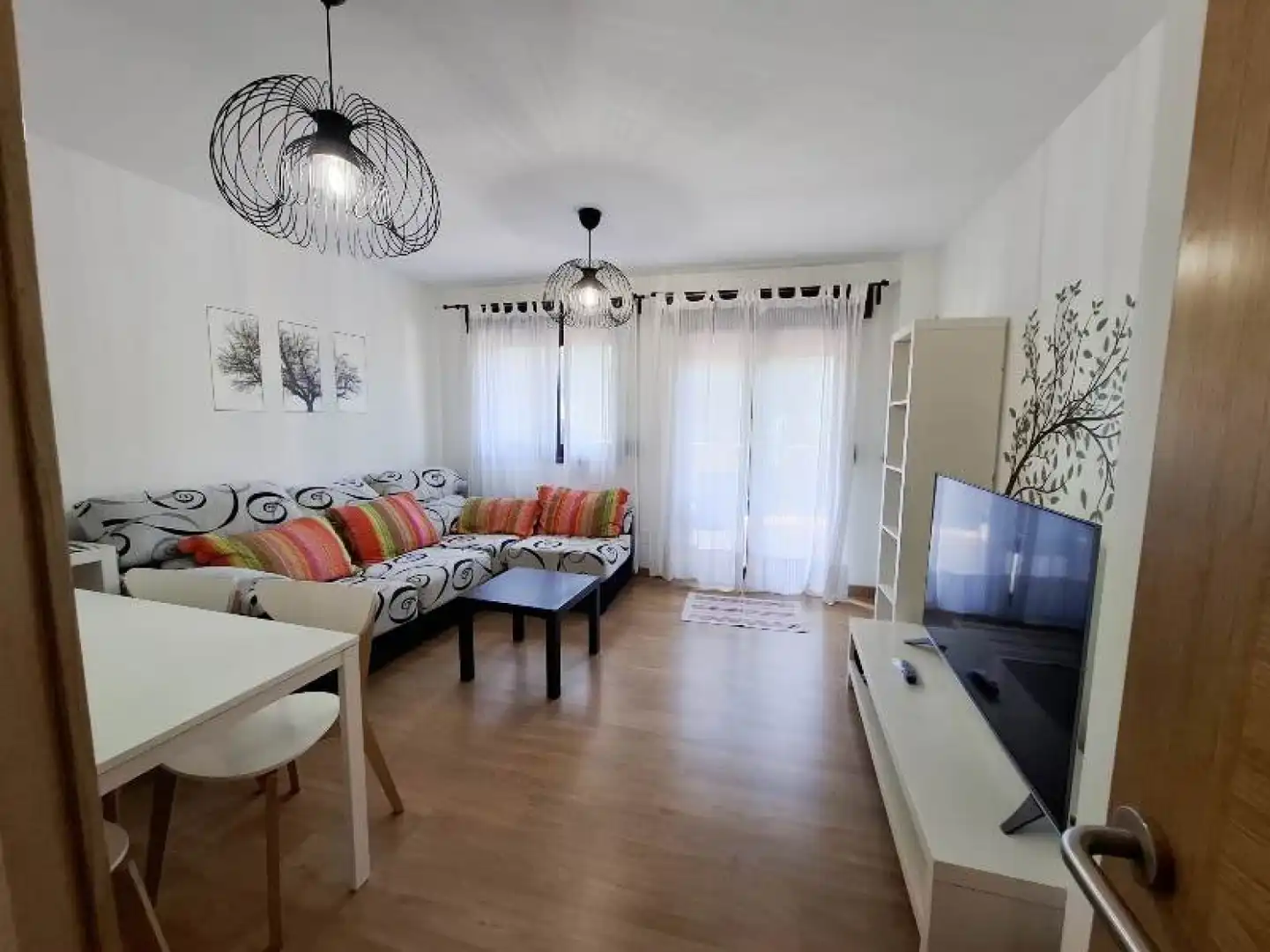 Wohnzimmer von Wohnung zum Verkauf in Rionansa mit Heizung, Privatgarten und Parkett