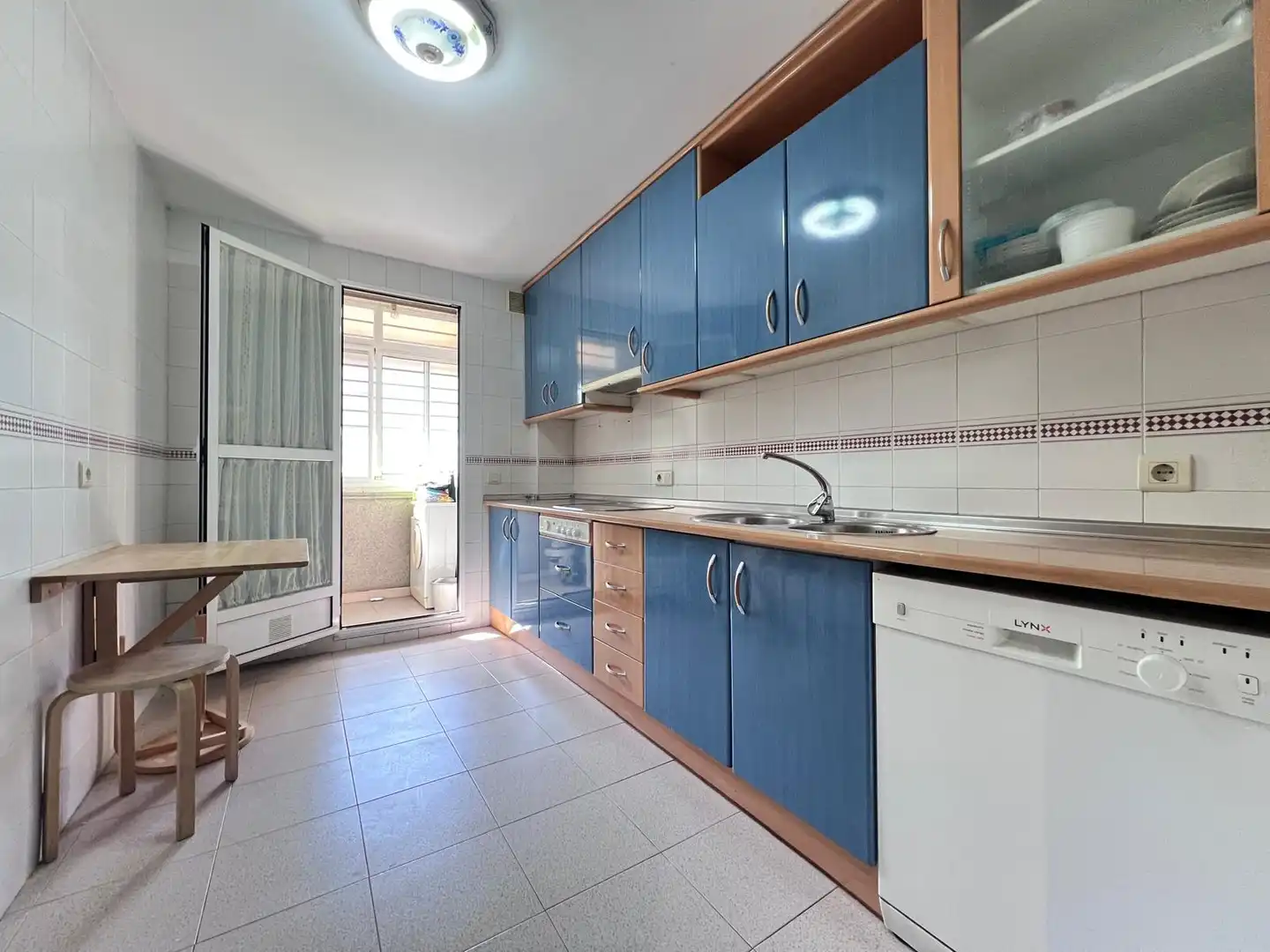 Cuina de Apartament en venda en Cáceres amb Traster i Moblat