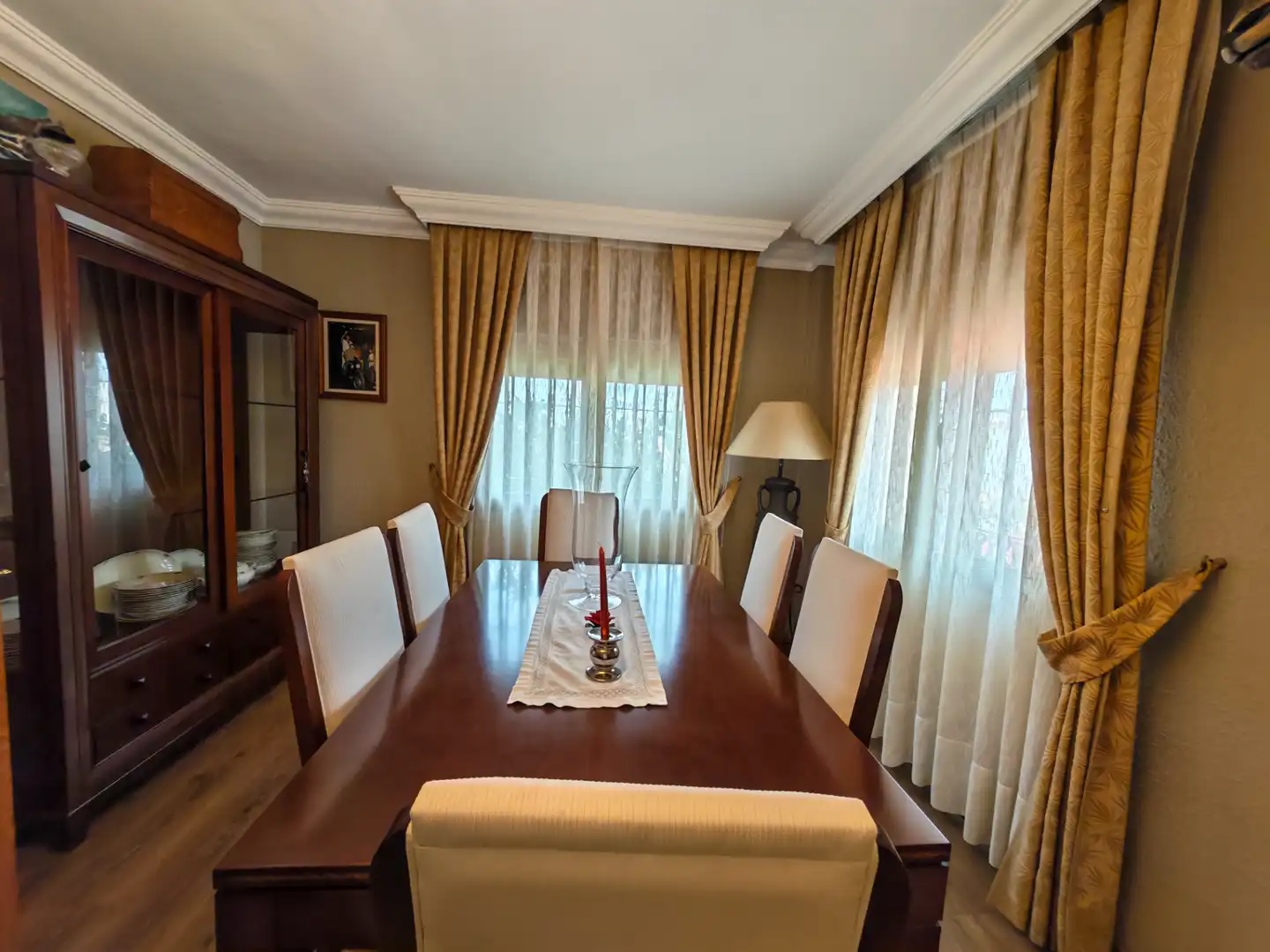 Comedor de Casa o chalet en venta en Alhaurín de la Torre con Aire acondicionado, Calefacción y Jardín privado