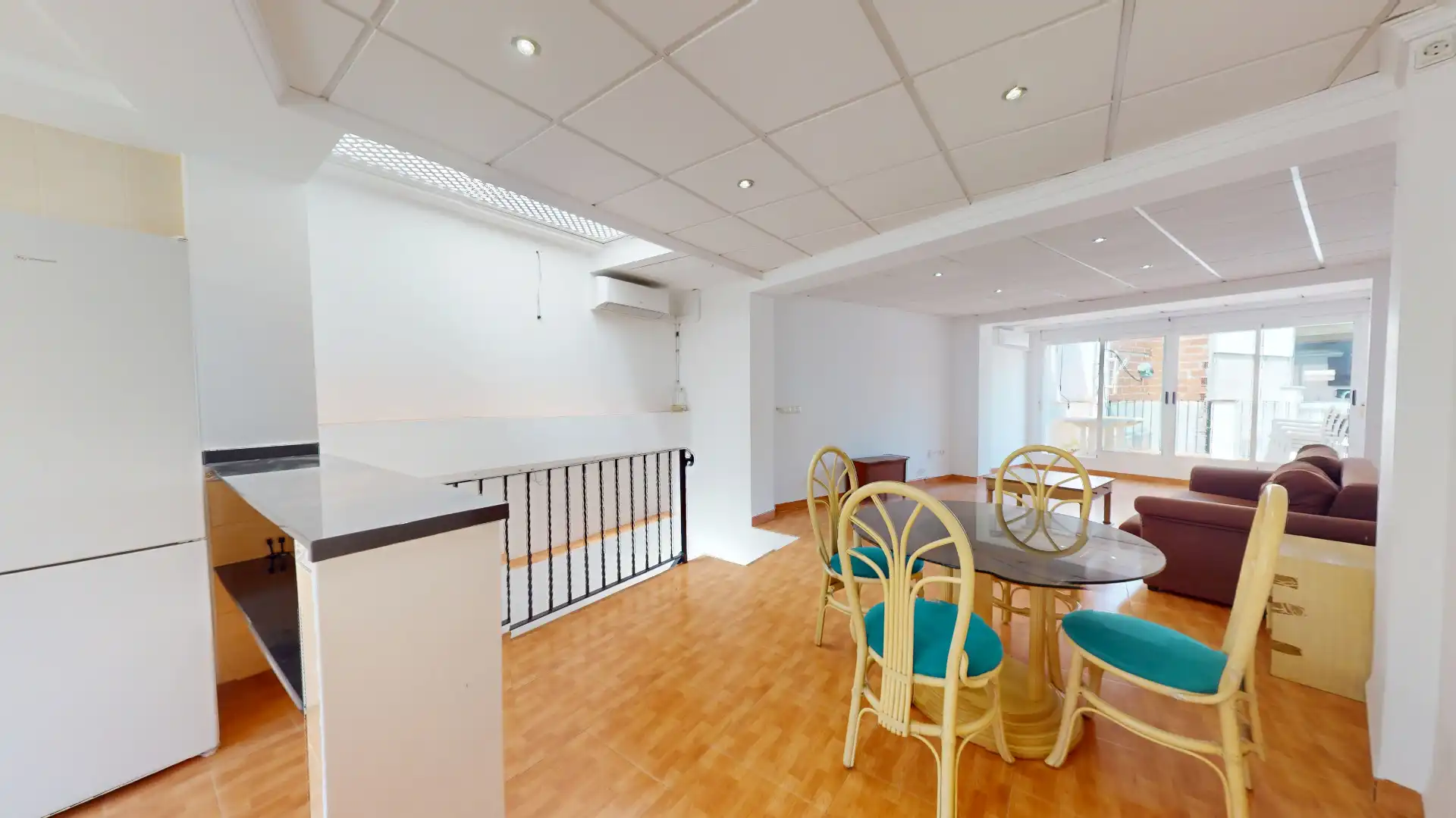 Comedor de Casa adosada en venta en L'Orxa / Lorcha con Aire acondicionado, Terraza y Trastero